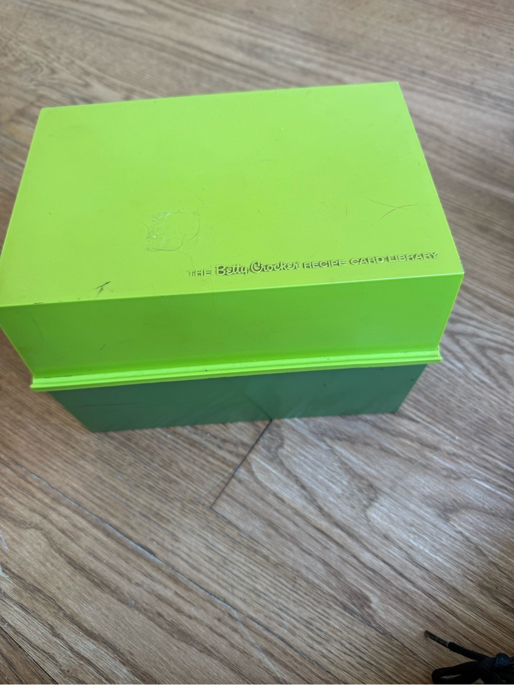 Vintage 1970s Betty Crocker Two-Tone Green Recipe Card Box with Recipes